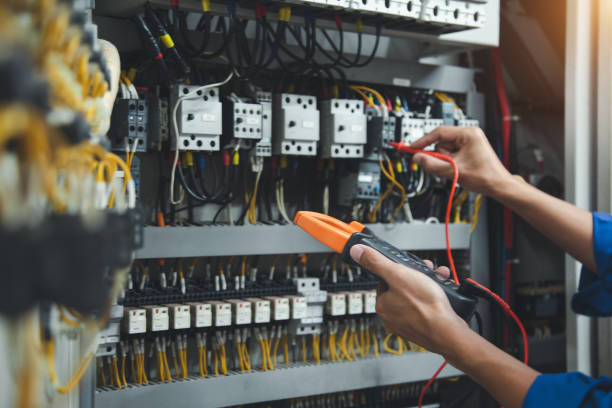 Best Affordable Emergency Electrician  in Broxton, GA
